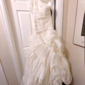 Wedding gown